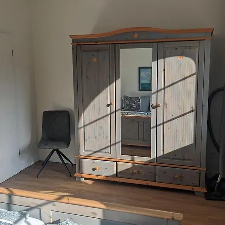 Freya In Der Ostseeresidenz Gendarm Appartement Wischuer